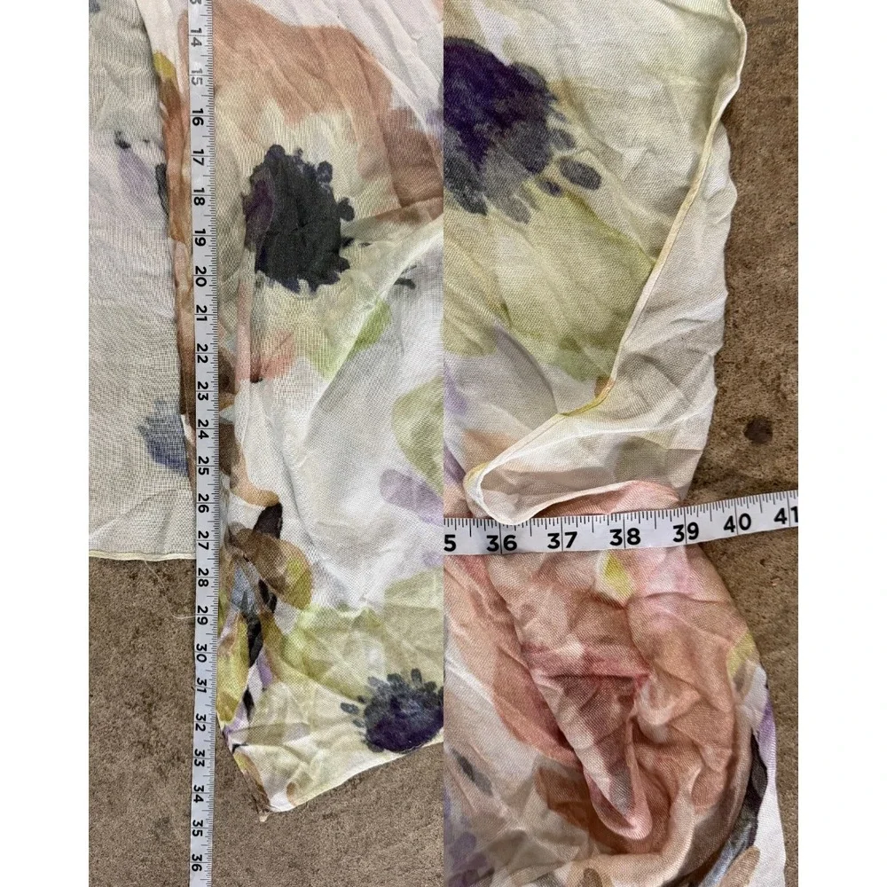 Elizabeth Gillett Floral Kimono Wrap Poncho Crochet Lace Inset Viscose One Size